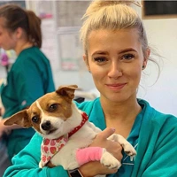 Olivia Barkas - Veterinary Nurse