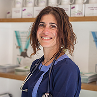 Dr Mariela Dell`Isola - Veterinary Surgeon