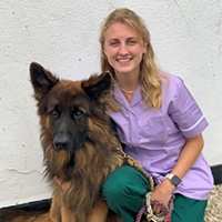 Caitlyn Earwaker - Student Veterinary Nurse