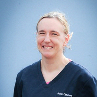Roisin O'Mahony - Veterinary Surgeon