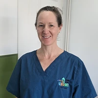 Dr Lizzy Knowles - Veterinary Surgeon