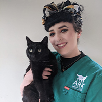 Shauna O'Halloran  - Veterinary Surgeon
