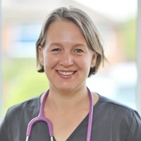 Dr Kristin Kern-Lowe - Veterinary Surgeon