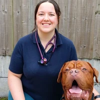 Eva McKenna - Veterinary Surgeon