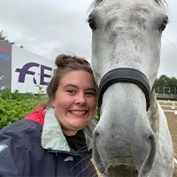 Georgia Ashcroft - Student Veterinary Nurse