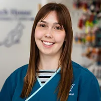 Lizzie Nicol - Veterinary Nurse