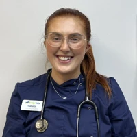 Isabelle Rhead - Veterinary Surgeon