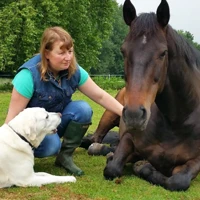 Helen Easty - Veterinary Nurse