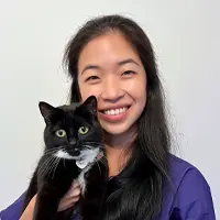 Pearl Tong Ding - Veterinary Surgeon