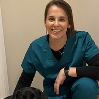 Hannah Edwards - Veterinary Surgeon