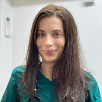 Olga Kucinska - Veterinary Surgeon