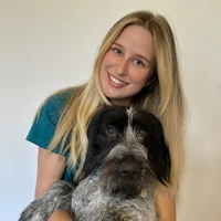 Chloe Davis - Student Veterinary Nurse
