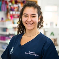 Ines Huc - Veterinary Surgeon