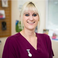 Emma Hoe - Veterinary Care Assistant