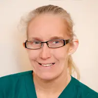 Lesley Macewan - Registered veterinary nurse