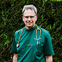 Ian Shilliday - Senior Veterinary Surgeon