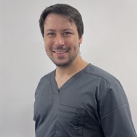 Dr Hugo Lopes - Veterinary Surgeon