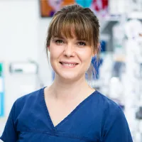 Anna Ledward - Veterinary Surgeon