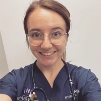 Leah Freeman-Broad - Veterinary Surgeon
