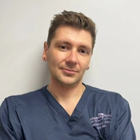 Joe Bennett - Veterinary Surgeon