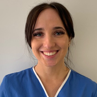 Poppy Preece - Student Veterinary Nurse