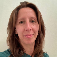 Louise Hearne - Registered Veterinary Nurse