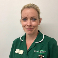 Lizzie Cronin - Veterinary Nurse