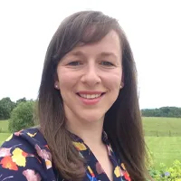 Victoria Tannahill - Veterinary Surgeon