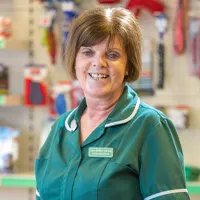 Viv - Veterinary Nurse