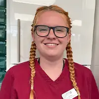 Leah Pikett - Student Veterinary Nurse