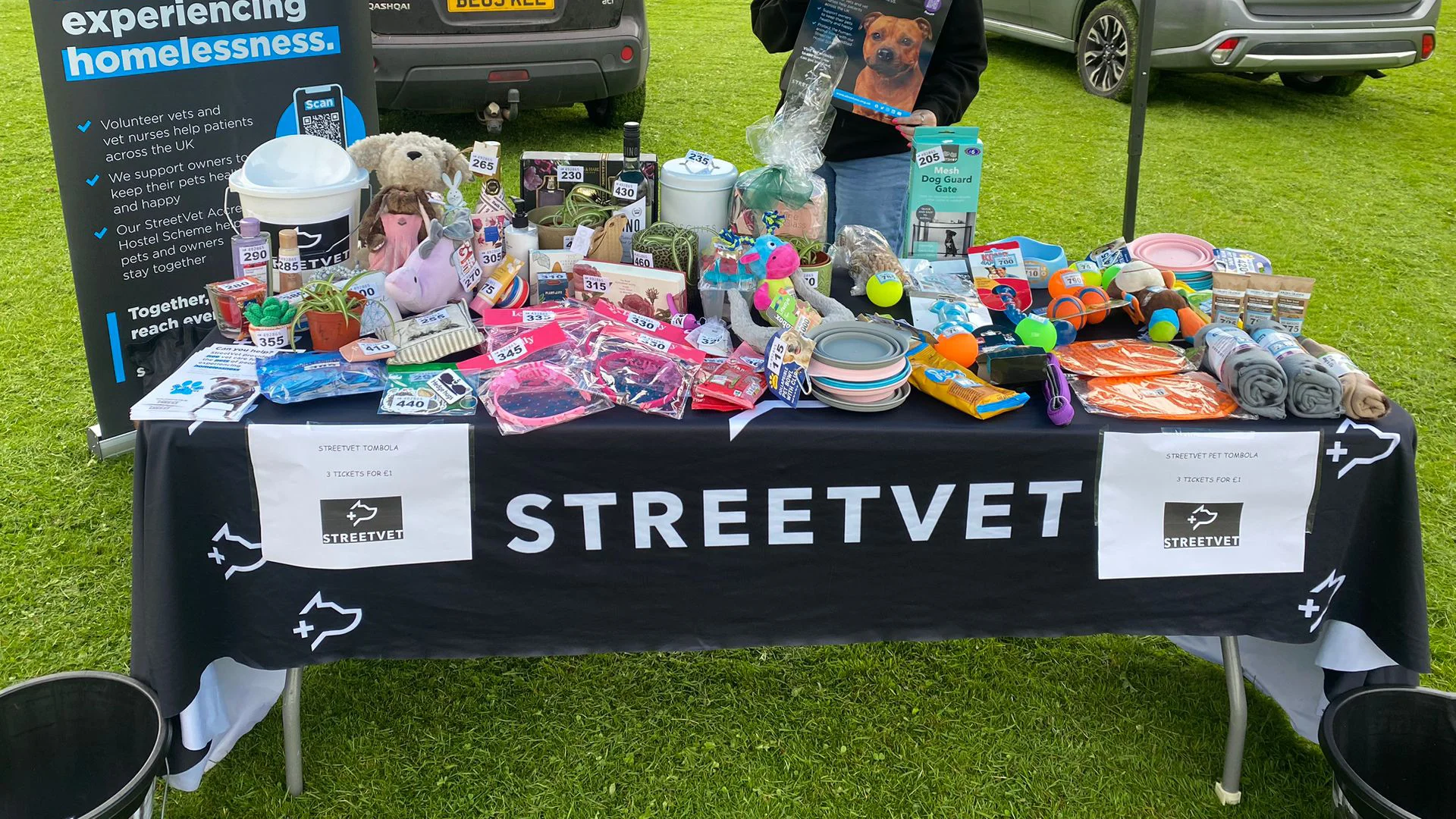 StreetVet Stand