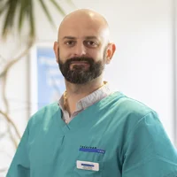 Hrvoje (Henry) Semes - Veterinary Surgeon