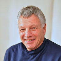 Richard Chamings - Veterinary Surgeon